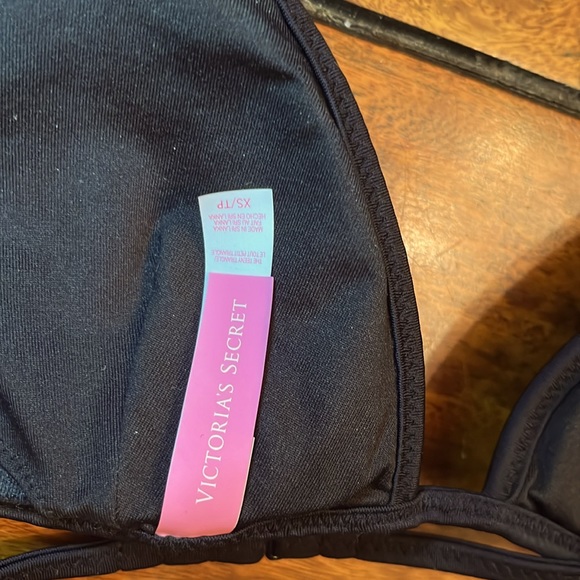 Victoria’s Secret Mesh Bikini Top - Picture 3 of 3